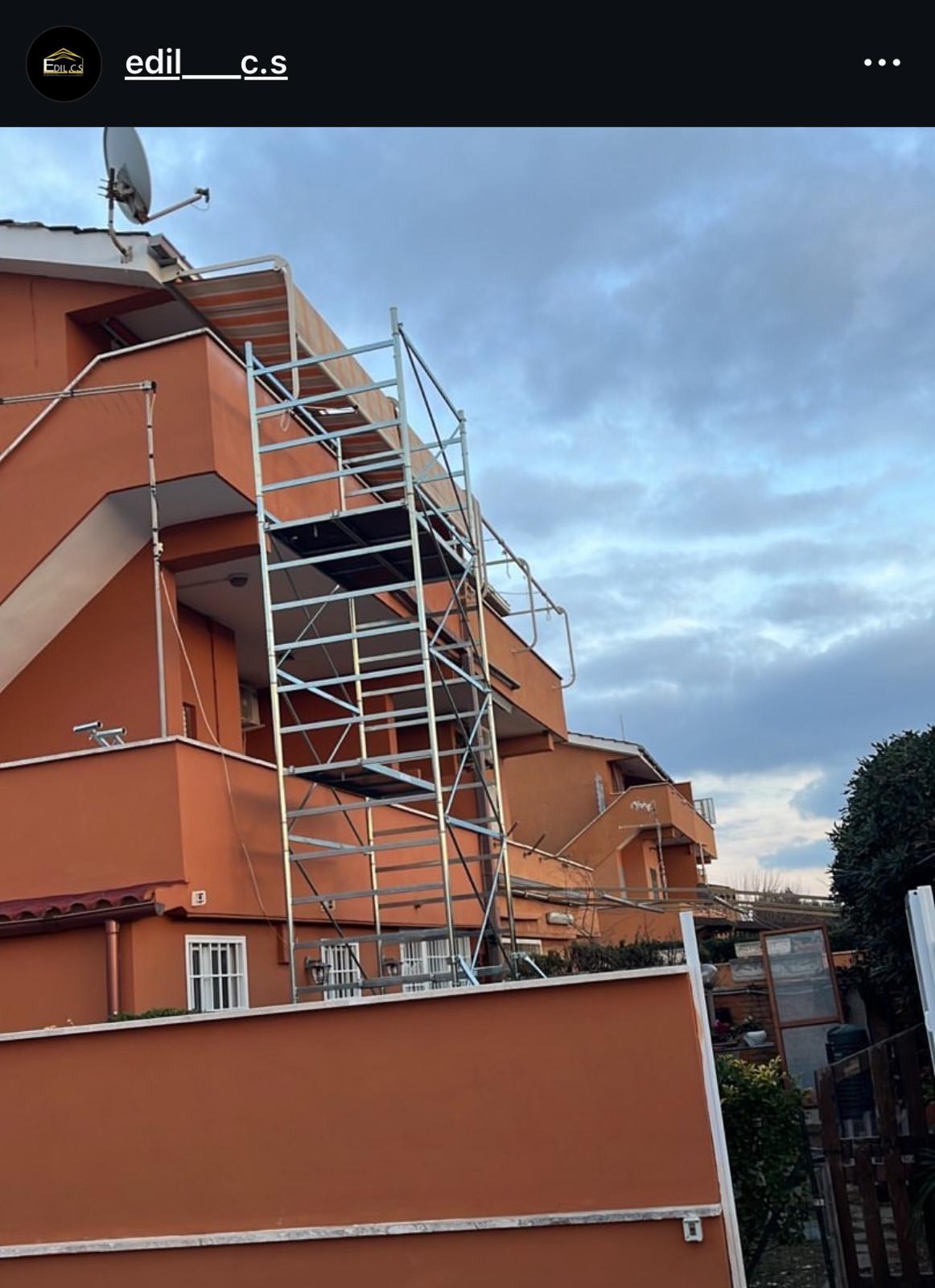 Tinteggiatura facciata esterna